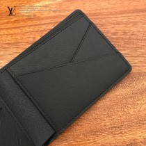 LV-M61695  路易威登專櫃同步原版皮系列男士短夾