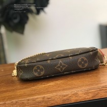 LV-M58009  路易威登專櫃同步原版皮系列晚宴包 手包