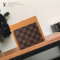 LV-M62046  路易威登專櫃同步原版皮系列男士短夾