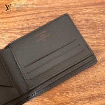 LV-M60895-02  路易威登專櫃同步原版皮系列男士短夾
