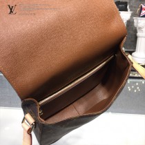 LV-M51242  路易威登新款經典Saint Cloud郵差包