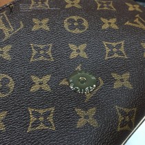 LV-M51257  路易威登新款經典Monogram中古挎包