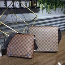 LV-N41032  路易威登新款經典DISTRICT中號男士斜挎包