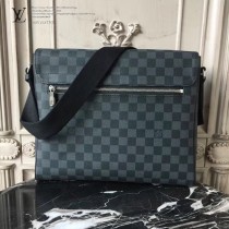 LV-N41032-01  路易威登新款經典DISTRICT中號男士斜挎包