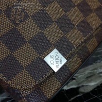 LV-N41031  路易威登新款經典DISTRICT小號男士斜背包