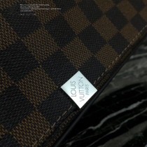 LV-N41032  路易威登新款經典DISTRICT中號男士斜挎包