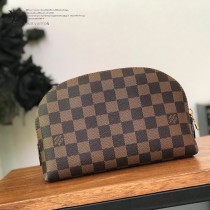 LV-N23345  路易威登新款咖啡格中號手包 化妝包