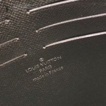 LV-N41696-01  路易威登新款男士手包 化妝包