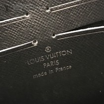 LV-N63510  路易威登新款原版黑格椰樹系列手包 化妝包