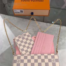 LV-N63106  路易威登新款原版手包 斜背包