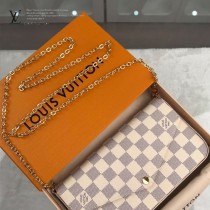 LV-N63106  路易威登新款原版手包 斜背包
