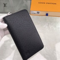 M30513-01 新款原版皮男士拉链钱夹