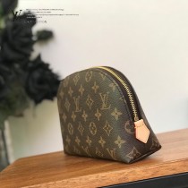 M47353 新款 中號老花原版皮手包化妝包