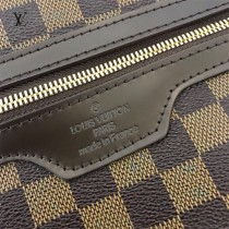 LV-23297-01 經典款咖啡格原單拉桿箱