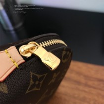 M47515-1 新款 小號老花原版皮手包化妝包
