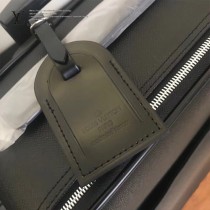 M23250-4  水波紋黑色 經典款 限量版原單拉桿箱