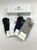 BALENCIAGA（巴黎世家） 純棉質量 穿著舒適透氣 超短款男生女生均可