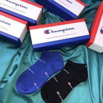 Champion 冠軍   時尚潮襪  出新款  壹盒5雙