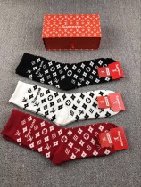 supreme襪子-02  supreme襪子