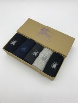 BURBERRY（巴寶莉）高端款、純棉質量！精美包裝盒