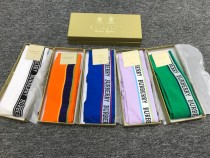 BURBERRY（巴寶莉）官網最新發布款 男女均可長筒襪