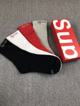 supreme襪子-05  supreme襪子