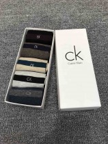 Calvin KIein（CK）純棉質量、穿著舒適透氣 壹盒5雙