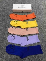 BALENCIAGA（巴黎世家）女神必備單品-01