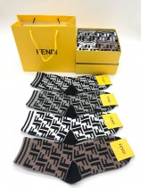 FENDI（芬迪）官網同款專櫃最新款