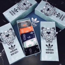 Adidas聯名kenzo 搶先看，KENZO 色彩斑斕