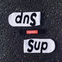 supreme襪子-04  supreme襪子
