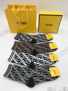 FENDI（芬迪）官網同款專櫃最新款