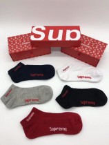 supreme襪子-01  supreme襪子