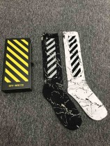 OFF-WHITE襪子-01  OFF-WHITE高筒金絲襪