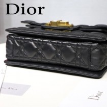 Dior-016   迪奧新款原版皮链条斜挎包