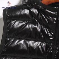 Moncler蒙口-15   秋冬羽絨服 馬甲  男女同款 可做情侶款 90%白鵝絨