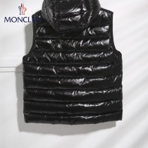 Moncler蒙口-15   秋冬羽絨服 馬甲  男女同款 可做情侶款 90%白鵝絨