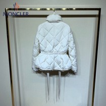 Moncler蒙口   秋冬  18新款  Mary 蕾絲花邊袖羽絨服