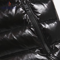Moncler蒙口-15   秋冬羽絨服 馬甲  男女同款 可做情侶款 90%白鵝絨