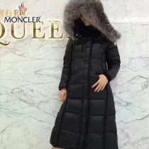 Moncler-02   蒙口女款加長款羽絨服