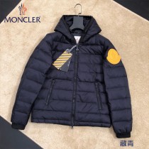 Moncler-09   蒙口Off Whit Ow聯名連帽羽絨服