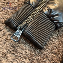 Moncler蒙口-20  男款1952LIRIOPE系列男女同款羽絨夾克羽絨服