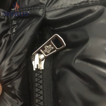 Moncler蒙口-20  男款1952LIRIOPE系列男女同款羽絨夾克羽絨服