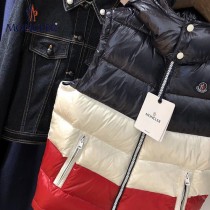 Moncler-05   蒙口情侶款連帽可拆羽絨馬甲