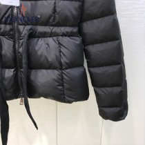 Moncler-021   蒙口新款女士羽絨服