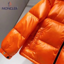 Moncler-025   蒙口經典款18秋冬新款羽絨服