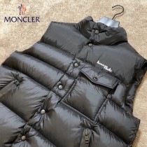 Moncler-028   蒙口最新爆款男士羽絨馬