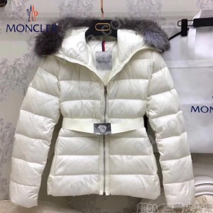 Moncler蒙口-32 秋冬  野生銀狐大毛領.最新官網moncler 女款羽絨服