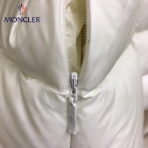 Moncler蒙口-32 秋冬  野生銀狐大毛領.最新官網moncler 女款羽絨服
