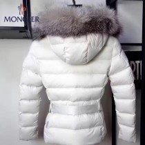 Moncler蒙口-32 秋冬  野生銀狐大毛領.最新官網moncler 女款羽絨服